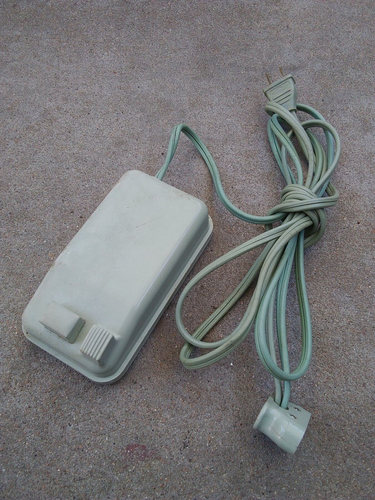 Singer Featherweight 221  Sewing Machine Light Green Bakelite Foot Pedal Only